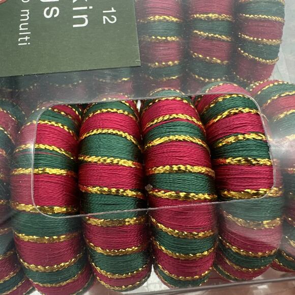 Red Yarn Wrap Red Green & Gold Christmas Napkin Rings Set of 12 - Picture 2 of 3